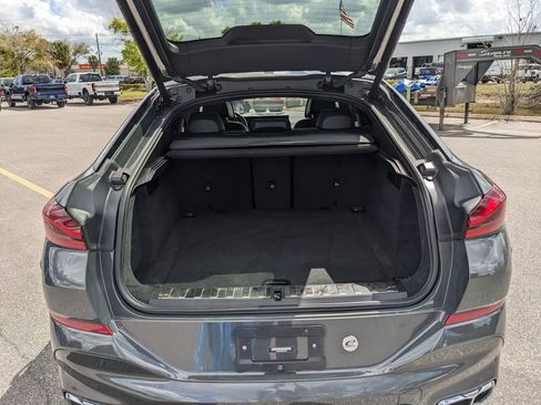 Used 2024 BMW X6 M60i image 14