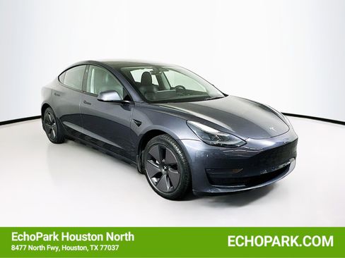 Used 2022 Tesla Model 3 Long Range AWD/4WD image 1