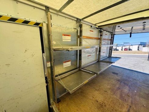 Used 2022 GMC Savana 3500 Extended w/ Power Convenience Package RWD image 15
