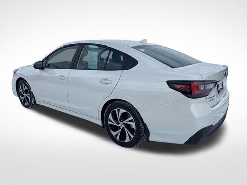 Used 2025 Subaru Legacy Premium image 4