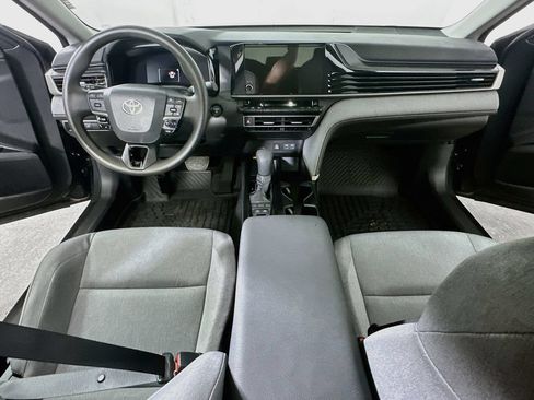 Used 2026 Toyota Camry LE FWD image 18