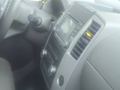 Used 2018 Nissan Frontier SV RWD image 8