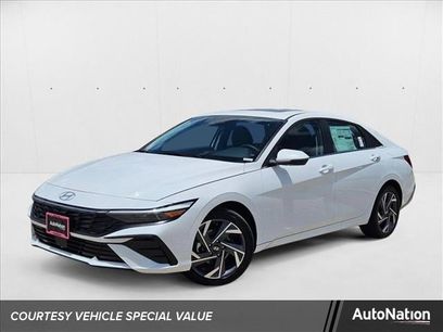 New 2025 Hyundai Elantra Limited