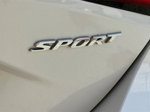 Used 2023 Honda Civic Sport image 36