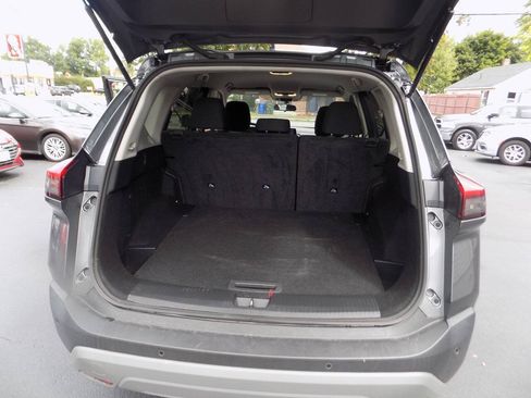 Used 2023 Nissan Rogue S AWD/4WD image 14
