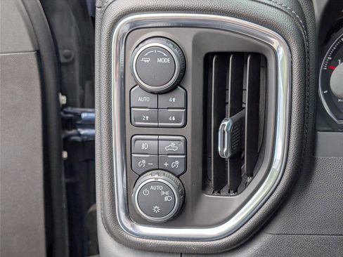 Used 2020 Chevrolet Silverado 1500 LT Trail Boss AWD/4WD image 22