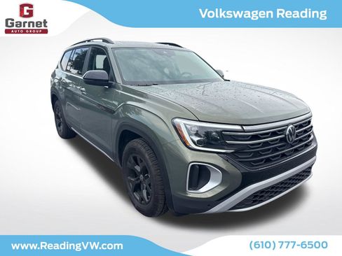 Used 2026 Volkswagen Atlas Peak Edition AWD/4WD image 7