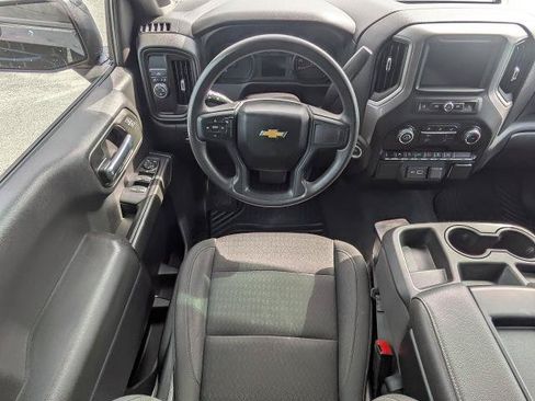 Used 2022 Chevrolet Silverado 1500 Custom RWD image 16