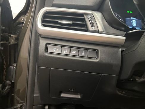 Used 2021 Kia Telluride S AWD/4WD image 21