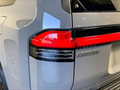 Used 2025 Lexus GX 550 image 42