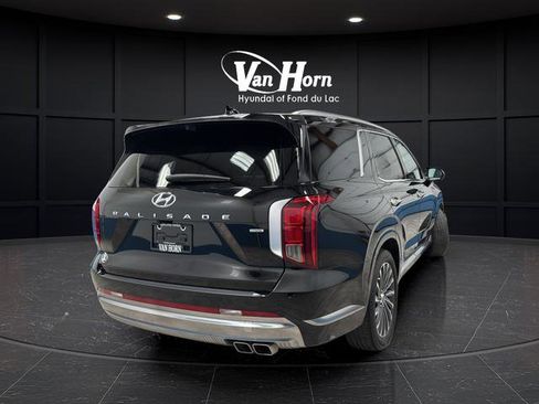 Used 2024 Hyundai Palisade Calligraphy AWD/4WD image 7