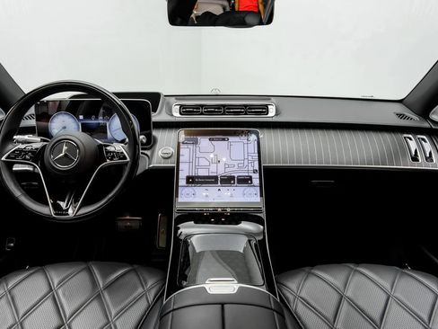 Used 2024 Mercedes-Benz Maybach S 680 4MATIC image 15