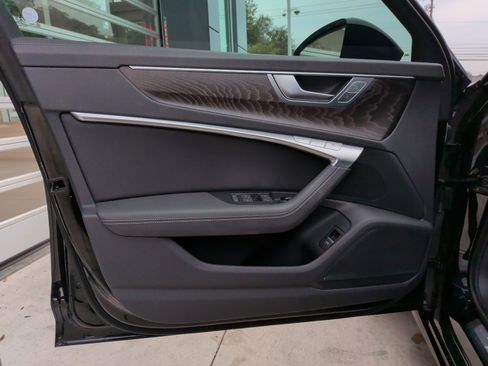 Used 2021 Audi A6 Premium Plus w/ Premium Plus Package image 14