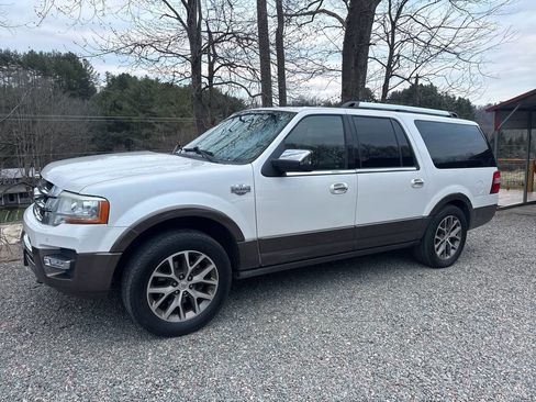 Used 2017 Ford Expedition EL King Ranch image 2