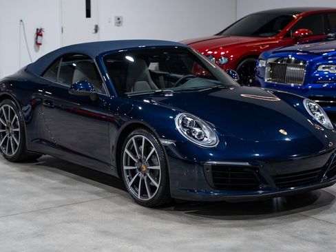 Used 2019 Porsche 911 Carrera RWD image 14