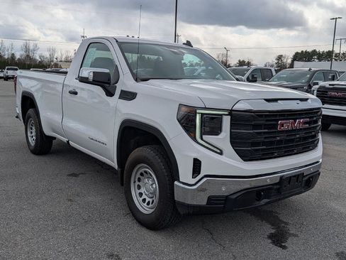 Used 2025 GMC Sierra 1500 Pro w/ Pro Value Package image 4