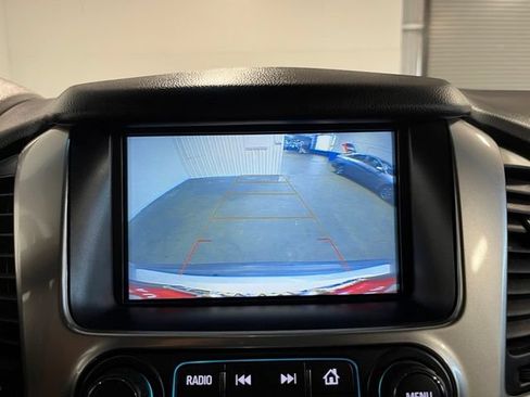 Used 2019 Chevrolet Tahoe LT w/ Off-Road Package AWD/4WD image 26