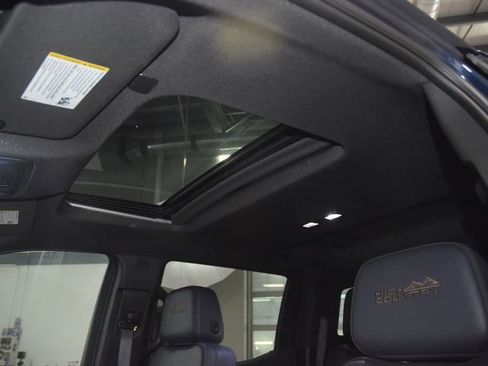 Used 2023 Chevrolet Silverado 1500 High Country w/ High Country Premium Package AWD/4WD image 51