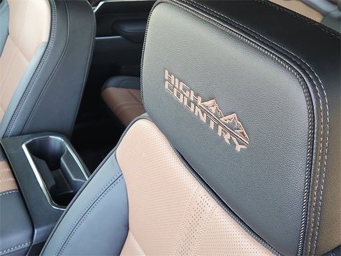 New 2026 Chevrolet Silverado 2500 High Country w/ High Country Premium Package AWD/4WD image 20