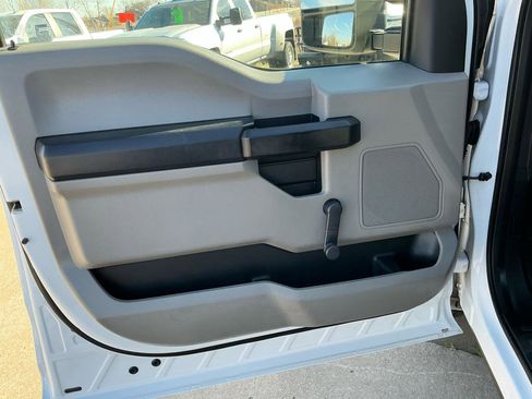 Used 2019 Ford F250 XL w/ XL Value Package image 12