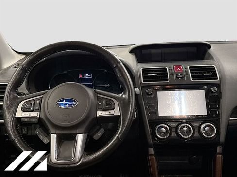 Used 2018 Subaru Forester 2.5i Touring w/ Popular Package #2 AWD/4WD image 26