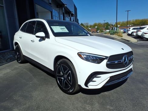 New 2026 Mercedes-Benz GLC 300 4MATIC image 8