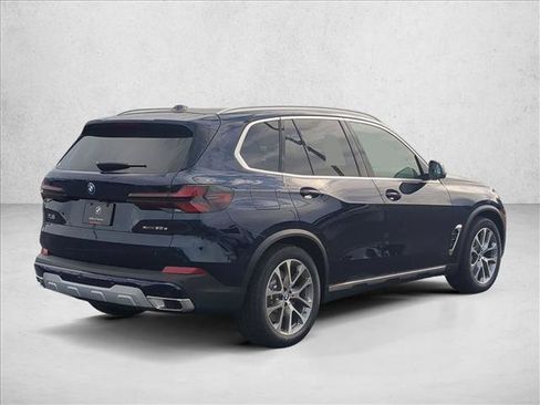 New 2026 BMW X5 xDrive50e AWD/4WD image 2