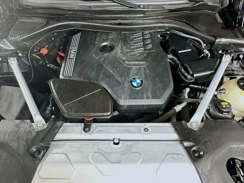 Used 2023 BMW X4 xDrive30i w/ M Sport Package AWD/4WD image 32