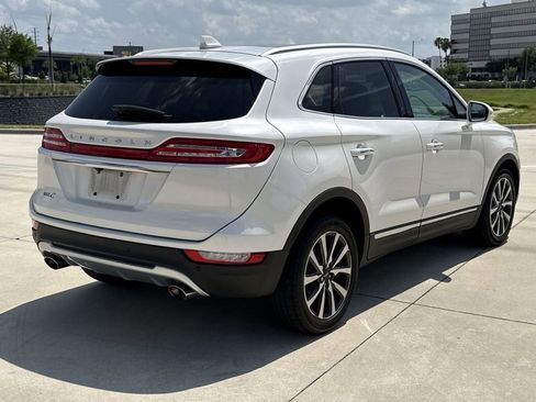 Used 2019 Lincoln MKC Reserve w/ MKC Technology Package FWD image 11