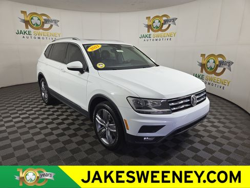Used 2021 Volkswagen Tiguan SEL AWD/4WD image 1