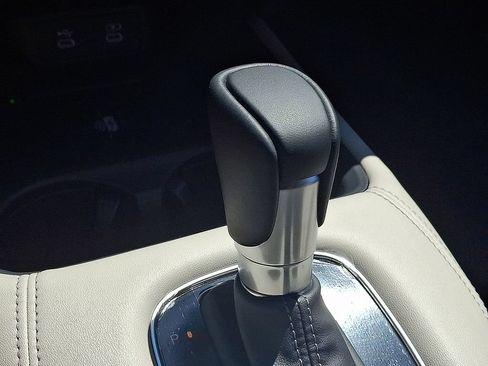 New 2027 Honda HR-V EX-L image 8