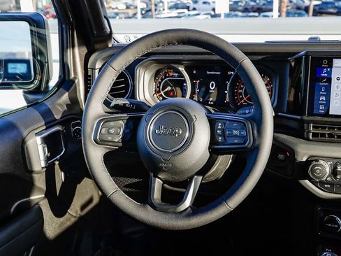 New 2026 Jeep Gladiator Mojave w/ Safety Group image 18