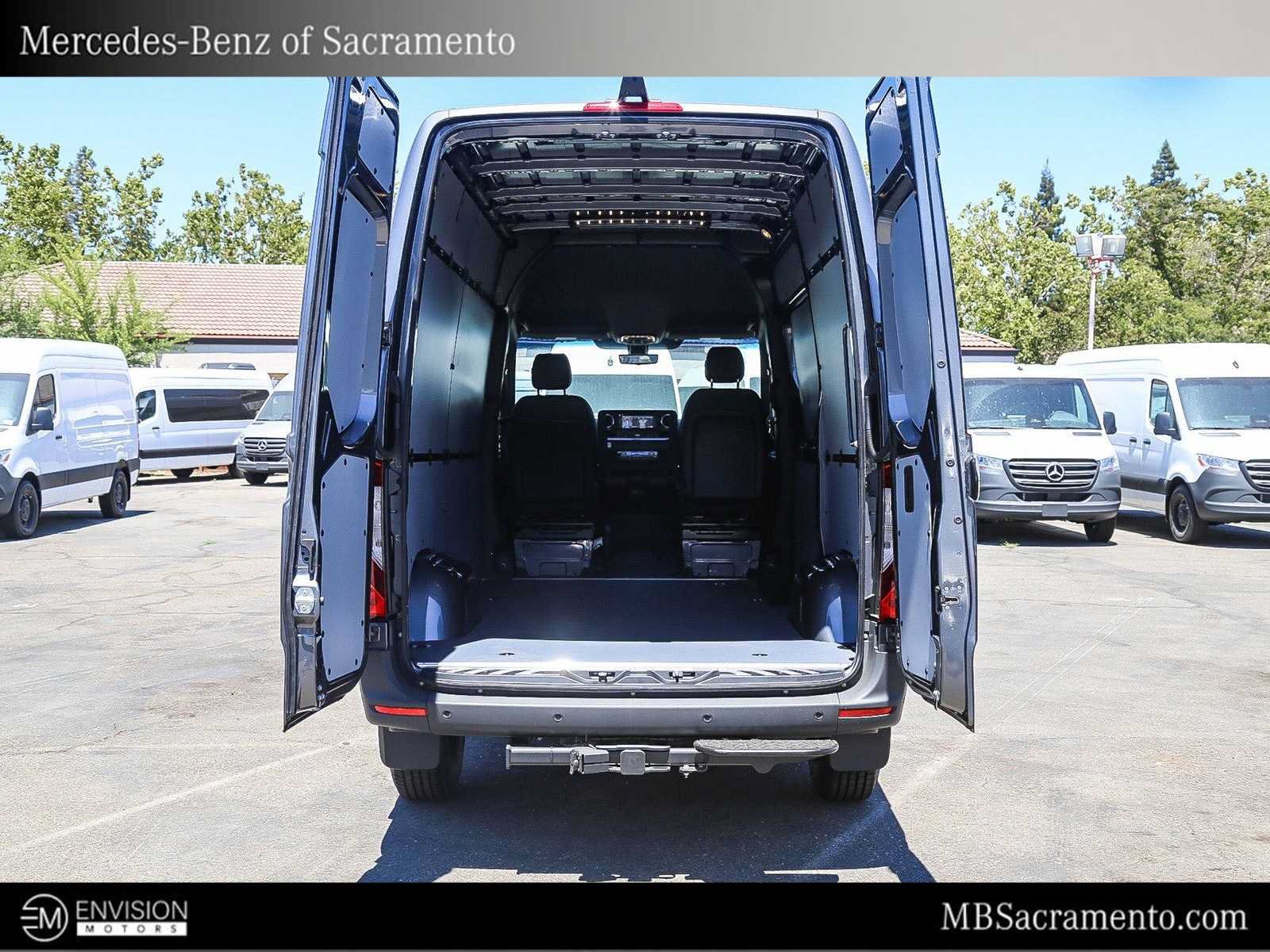 New 2026 Mercedes-Benz Sprinter 2500 image 25