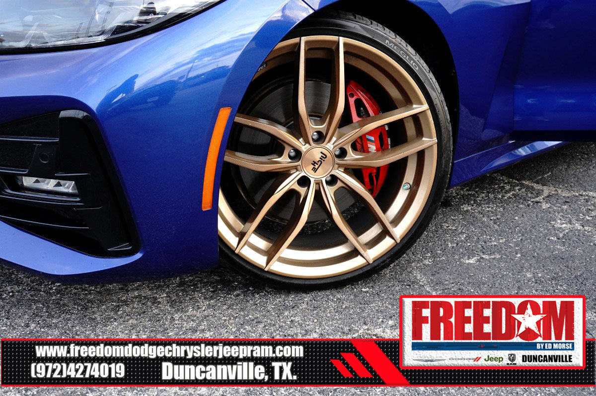 Used 2022 BMW 430i Coupe w/ M Sport Package RWD image 9