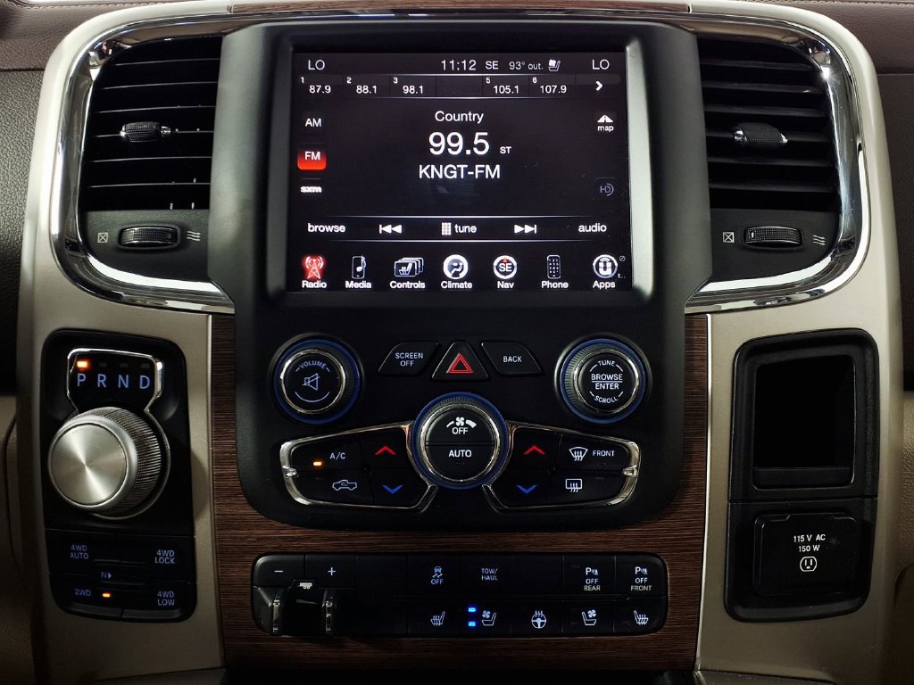 Used 2014 RAM 1500 Laramie w/ Convenience Group AWD/4WD image 24