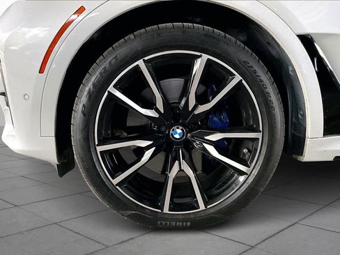 Used 2019 BMW X7 xDrive50i w/ M Sport Package AWD/4WD image 10