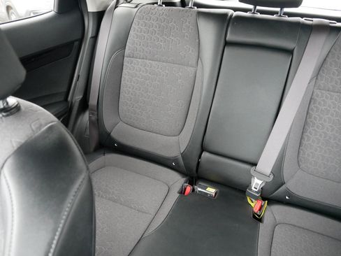 Certified 2025 Kia Seltos X-Line image 12