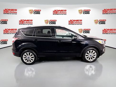 Used 2017 Ford Escape Titanium image 16