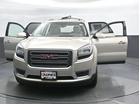 Used 2016 GMC Acadia SLT AWD/4WD image 38