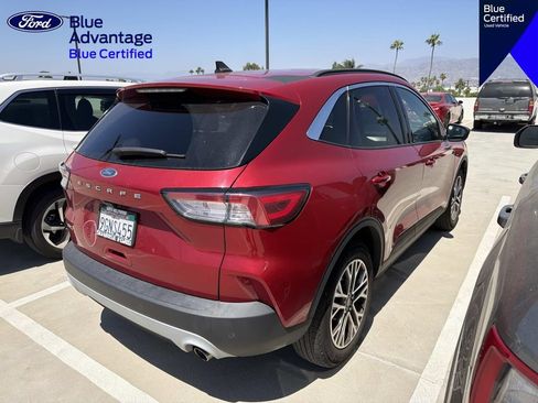 Used 2022 Ford Escape SEL w/ Technology Package FWD image 8