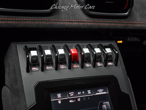 Used 2023 Lamborghini Huracan Tecnica RWD image 13