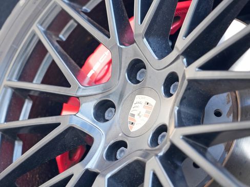 Used 2023 Porsche Cayenne GTS AWD/4WD image 69