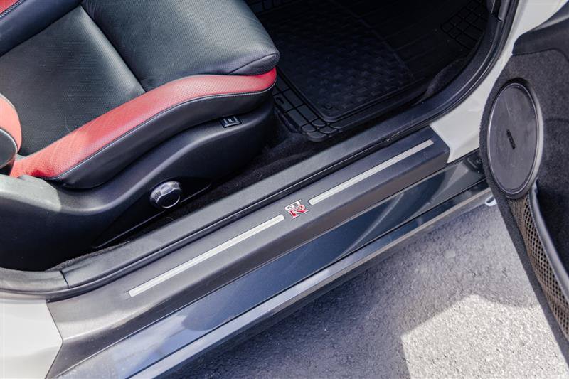 Used 2015 Nissan GT-R Black Edition AWD/4WD image 39