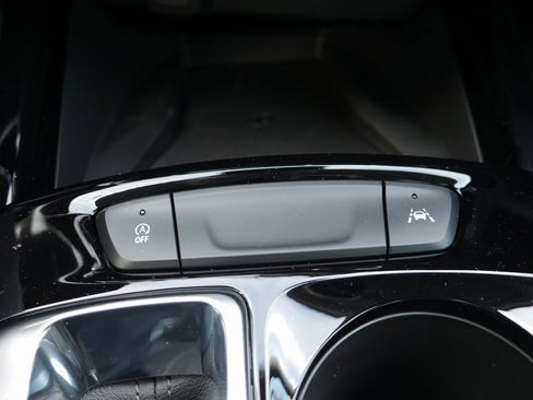 New 2026 Chevrolet Trax ACTIV w/ Sunroof Package image 18