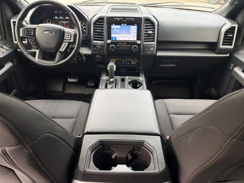 Used 2019 Ford F150 XLT w/ Equipment Group 302A Luxury AWD/4WD image 4