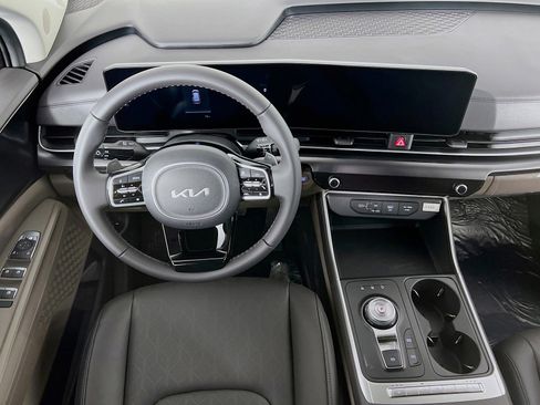 New 2026 Kia Carnival LXS FWD image 19