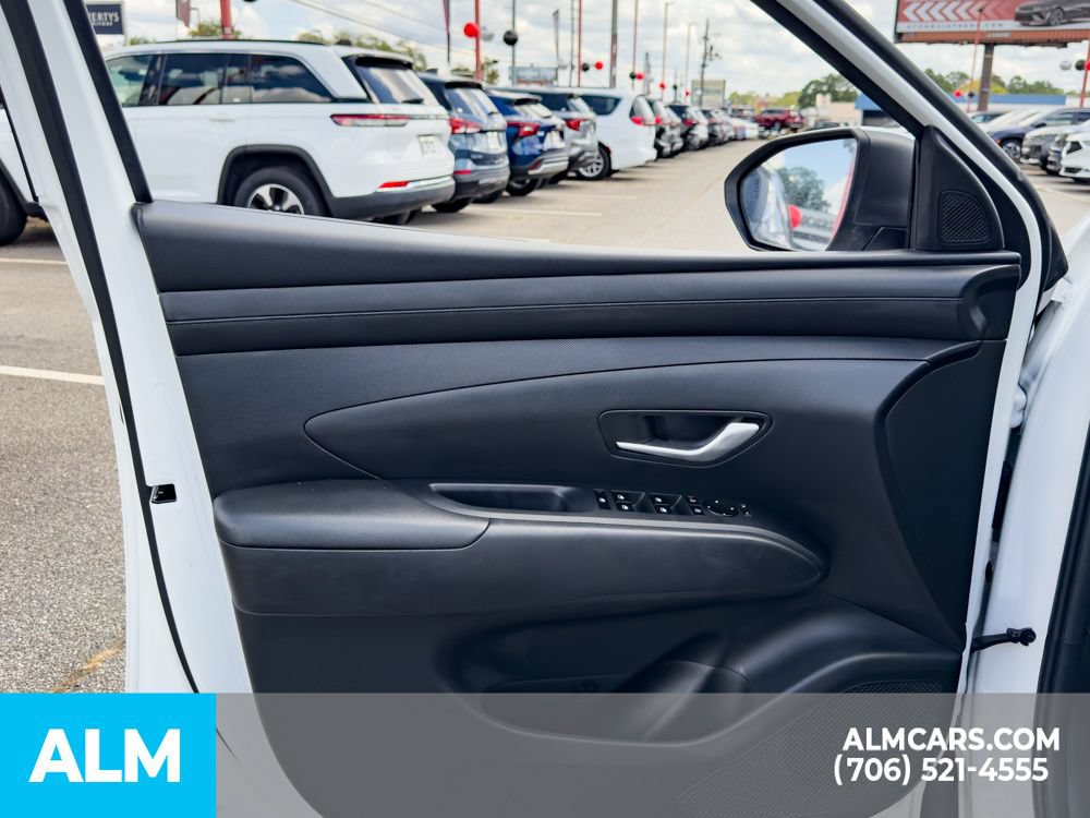 Certified 2025 Hyundai Tucson SEL FWD image 8
