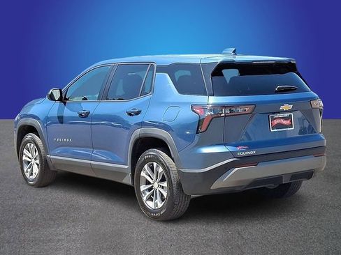 Used 2025 Chevrolet Equinox LT FWD image 6