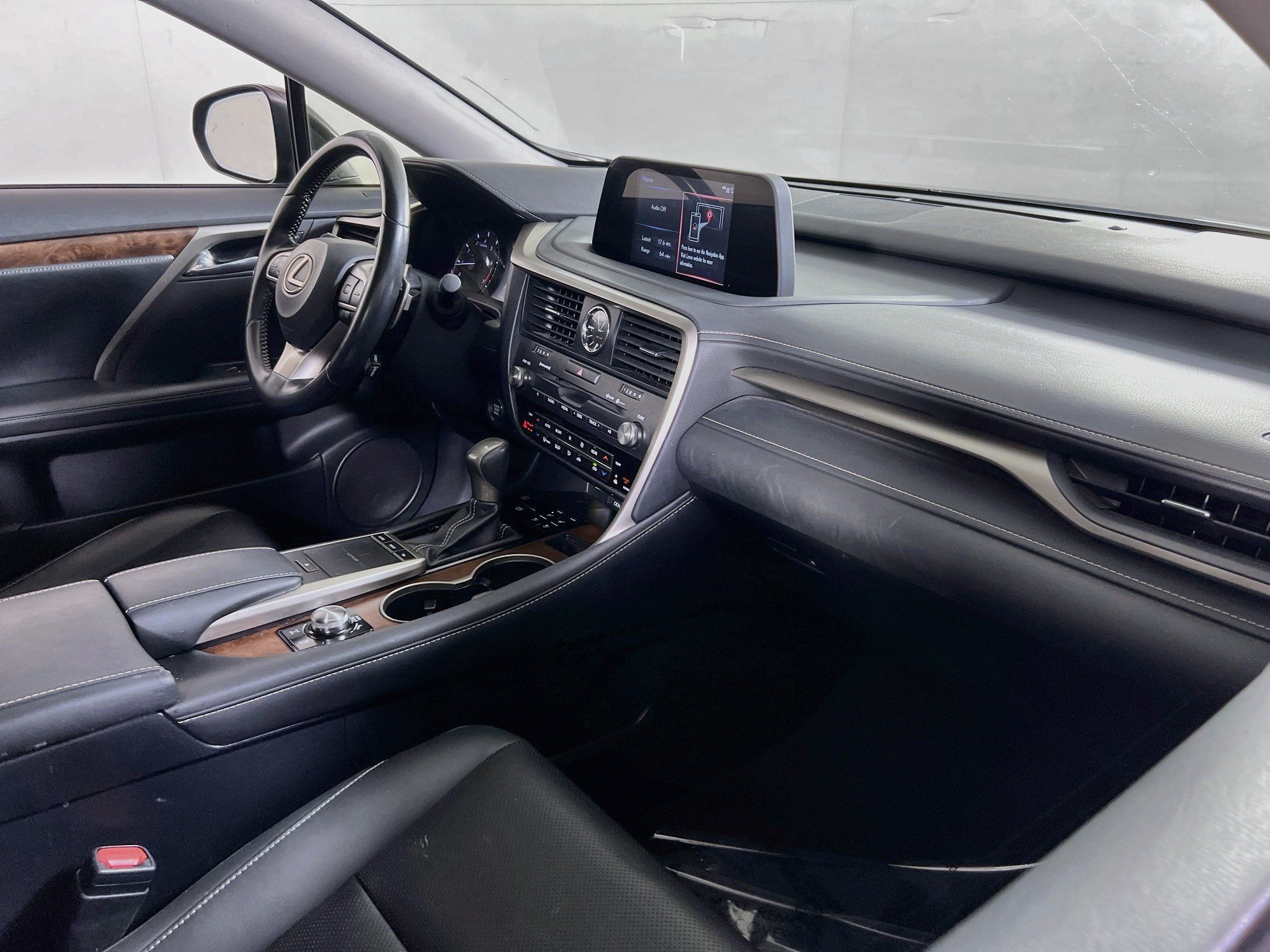 Used 2021 Lexus RX 350L Premium w/ Premium Package AWD/4WD image 28
