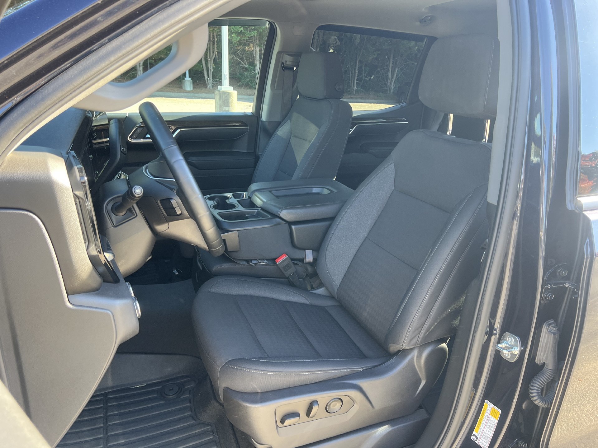 Used 2025 GMC Sierra 1500 Elevation RWD image 15